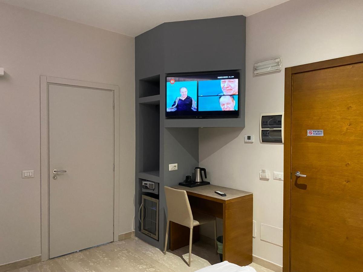 מילאנו Oasi Village Hotel מראה חיצוני תמונה